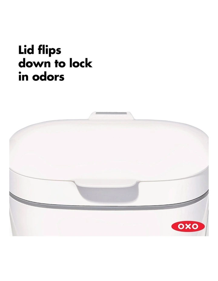 OXO Good Grips Easy Clean Compost Bin In White 5 OXO Good Grips Easy Clean Compost Bin In White - Image 5