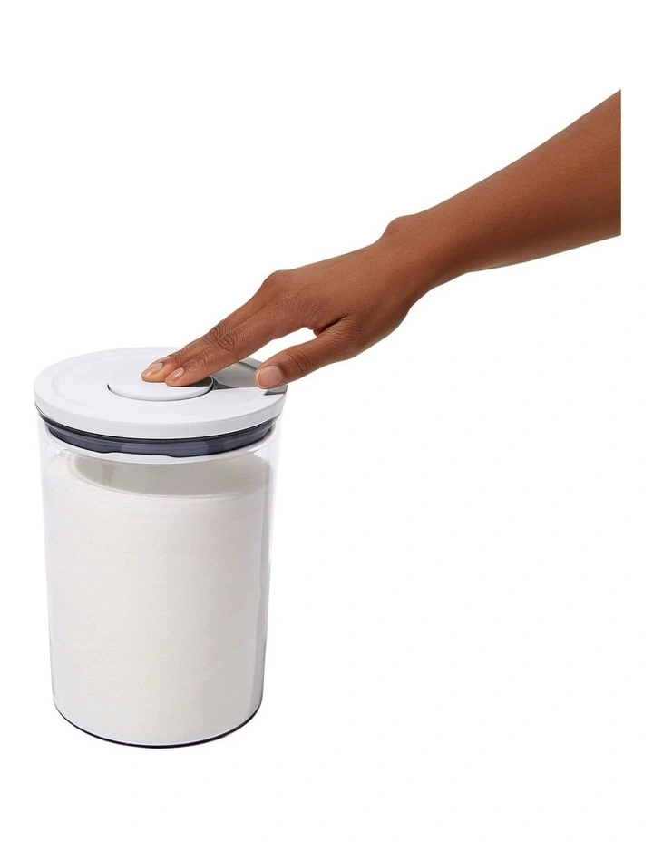 OXO POP 3-Piece Round Canister Set 4 OXO POP 3-Piece Round Canister Set - Image 4