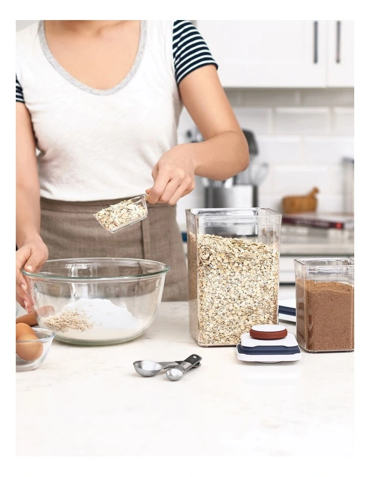 OXO POP 8-Piece Baking Essentials Set 3 OXO POP 8-Piece Baking Essentials Set - Image 3